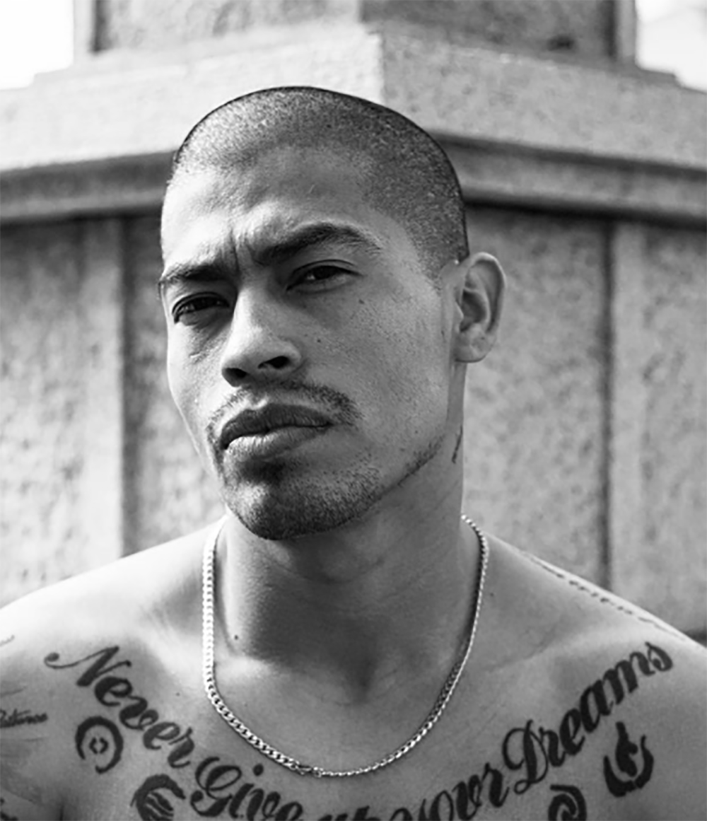 Mike Bautista bailarín mexicano