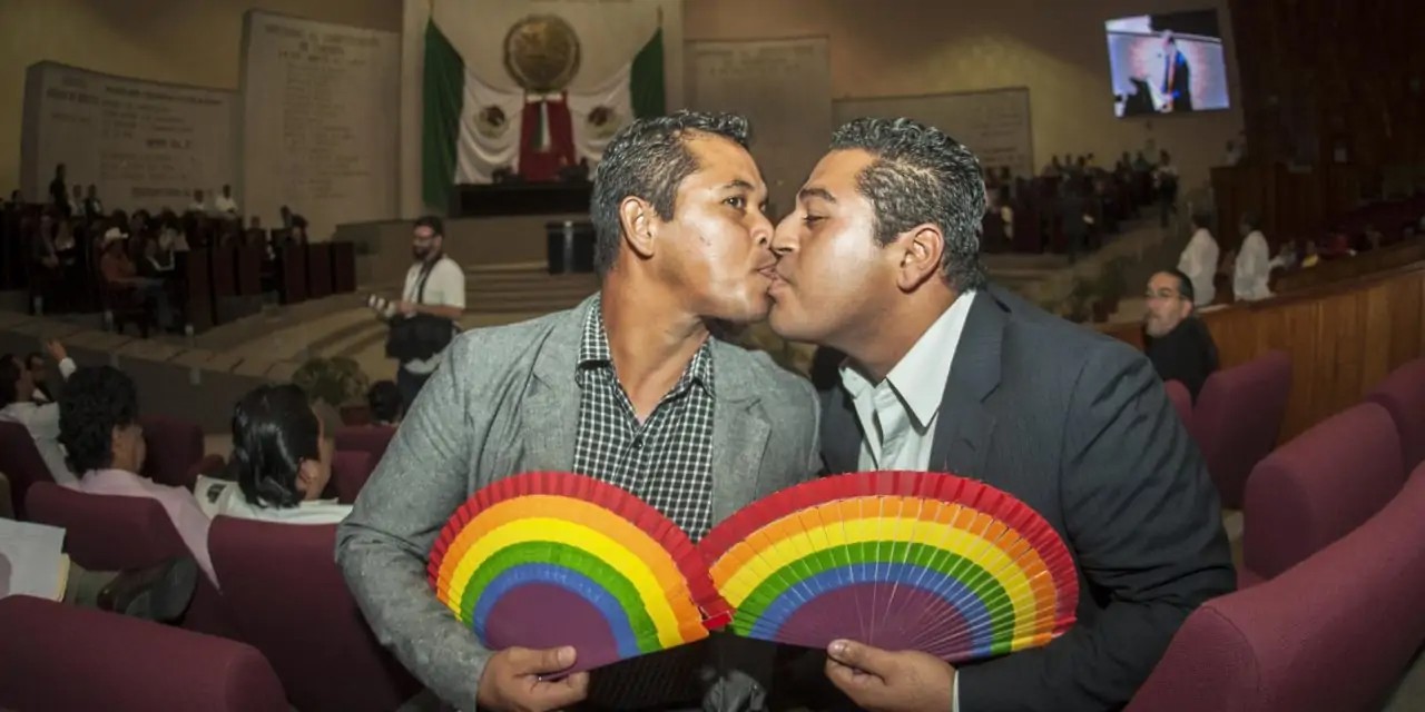 Veracruz permite el oncubinato LGBT+ 