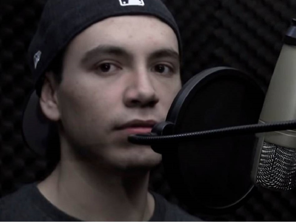 Raymix músicos gays guapachosos