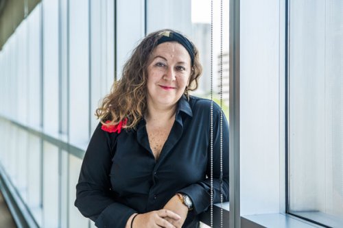 Ana Francis Mor reina chula activista escritora actriz