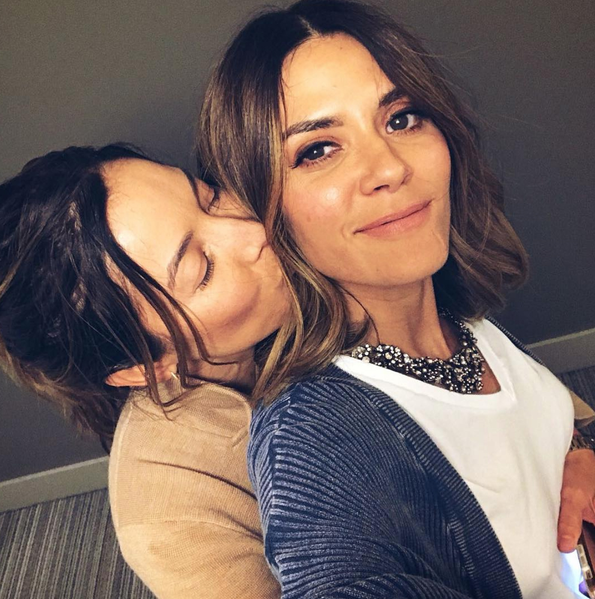 latinas famosas lesbianas Kany García