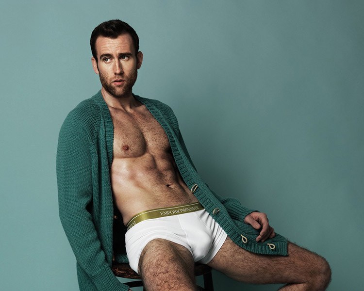 matthew lewis en calzones