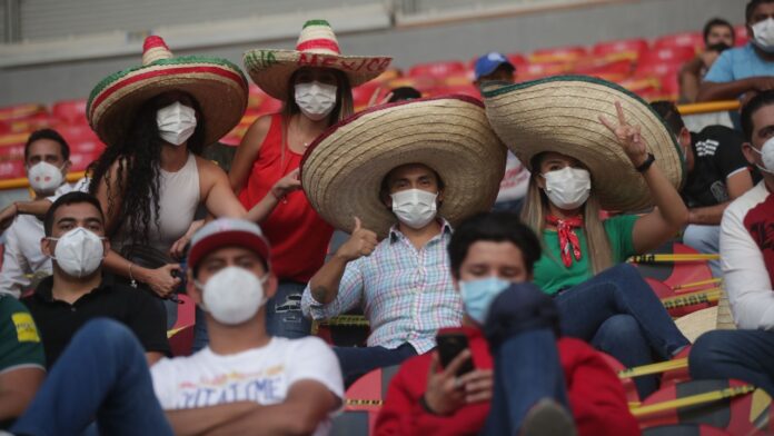 Grito homofóbico en el estadio Jalisco
