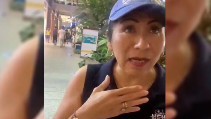 lady homofóbica le pide a pareja gay que busquen a Cristo