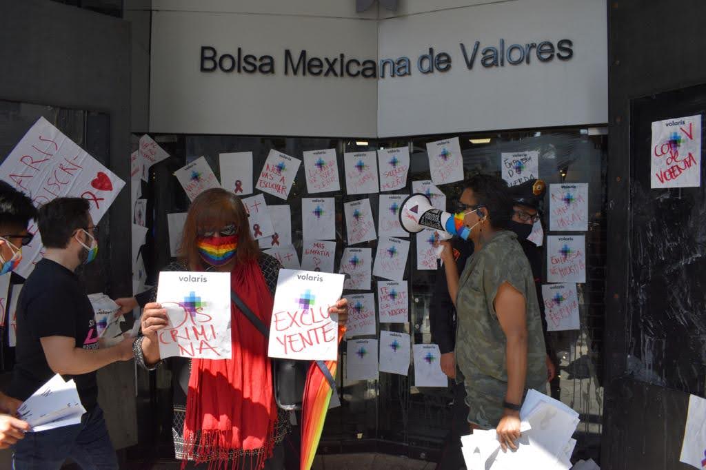 protesta volaris vih armando uri cepeda cdmx marzo 2021