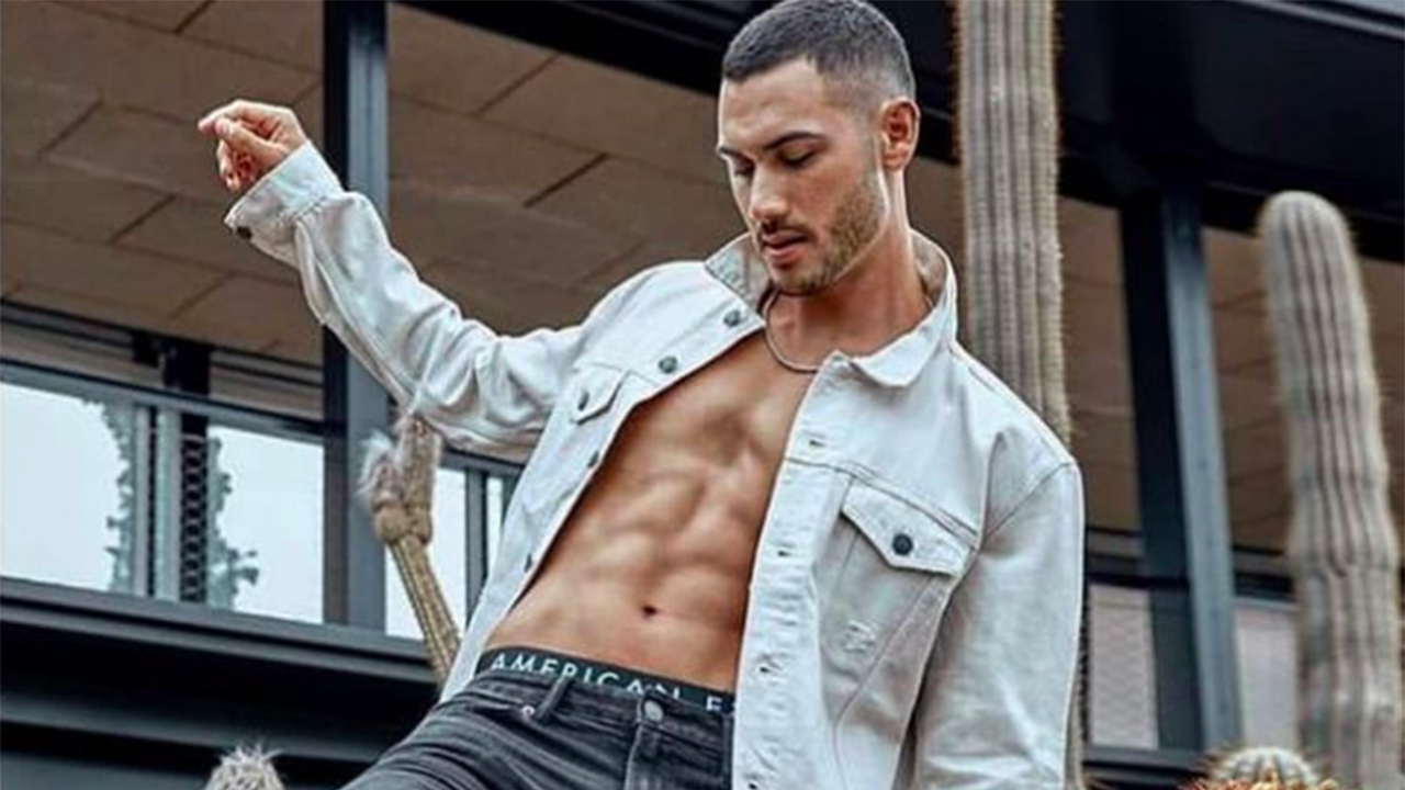 Alejandro Speitzer abs test famosos