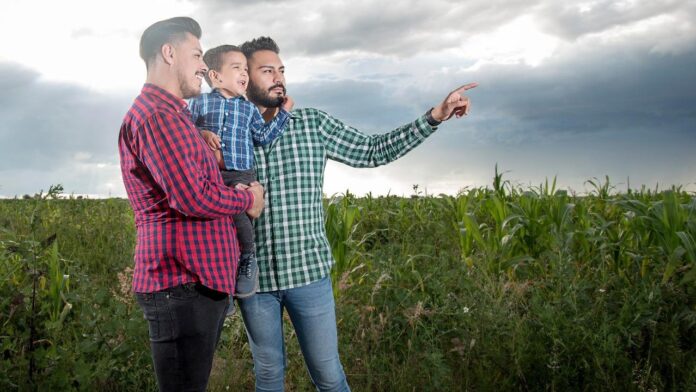 Adopción LGBT+ en México