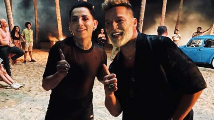Kunno aparece en nuevo video de Ricky Martin
