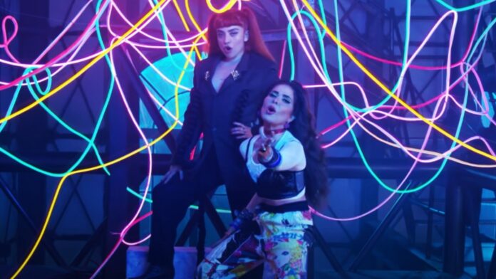 Mon Laferte y Gloria Trevi canción inspiirada en Chavela Vargas