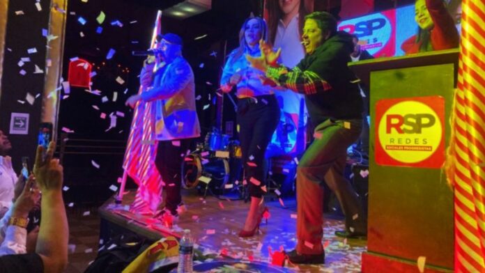 Tekmol antro gay Tekmol va a hacer campaña a un antro gay