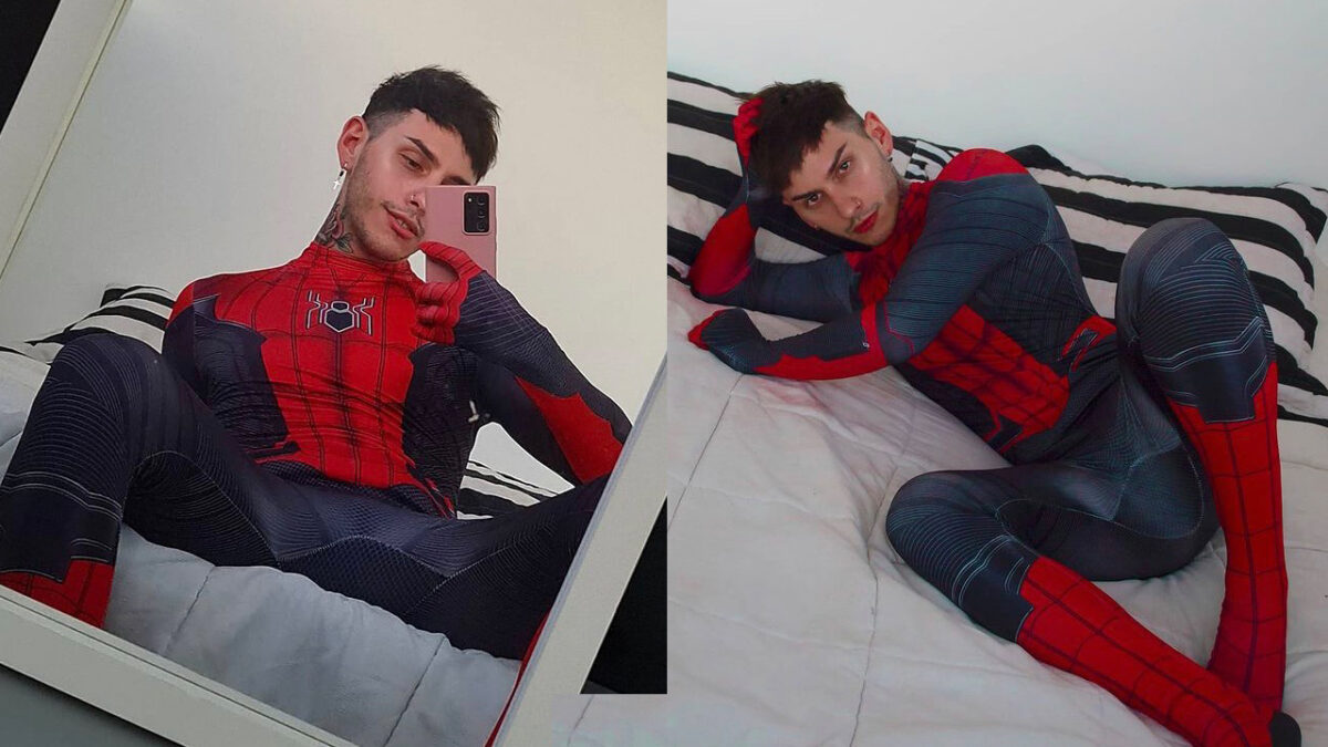 Dhyzy con traje de Spider-Man