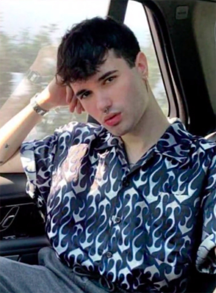 dovima burmi hombre guapo