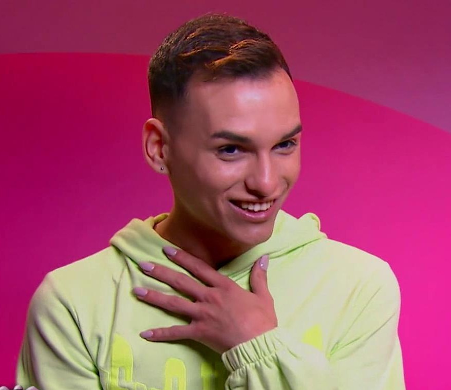 saggitaria hombre fuera de drag