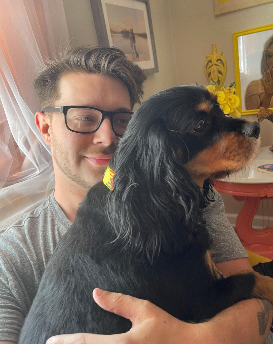 Chris Crocker pet