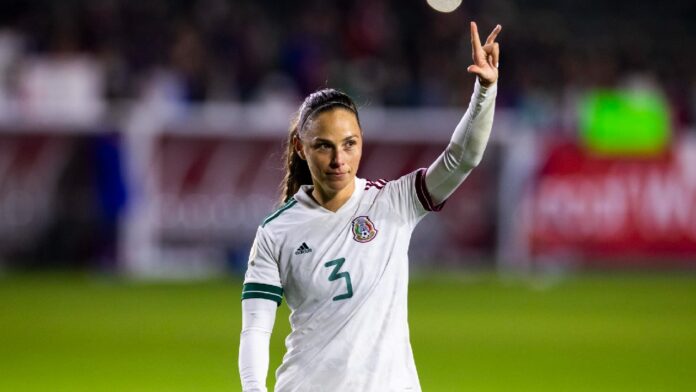 Janelly Farías y Meghan Rapinoe