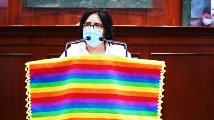 Karla Montero diputada lesbiana del Congreso de Sinaloa