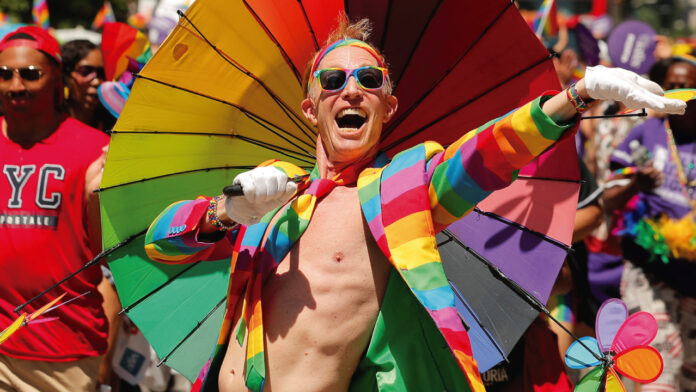 Marcha LGBT+ NUeva York exhibicionistas