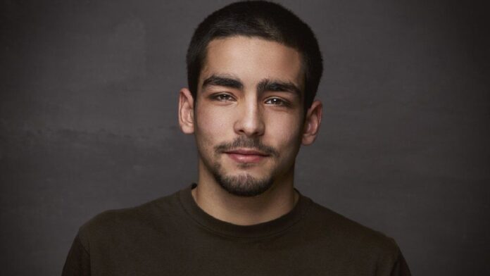 Omar Ayuso relata su salida del clóset