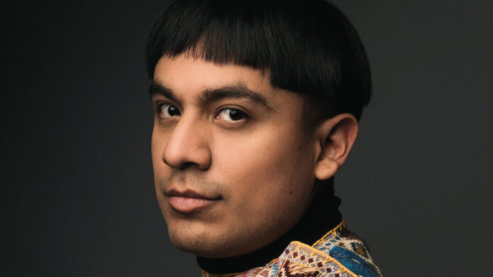 Pepe acusa a ELLE de que blanquea lucha LGBT+