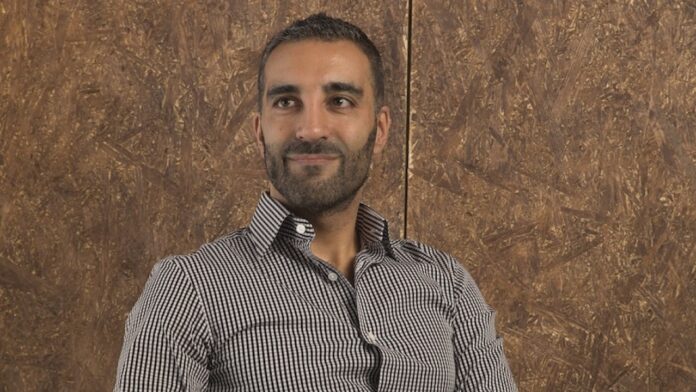 Miguel Torruco llamó gay a Simón Levy