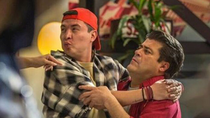 beso-burro-van-rankin-armando-hernández-40-20 Armando Hernández y Burro Van Rankin