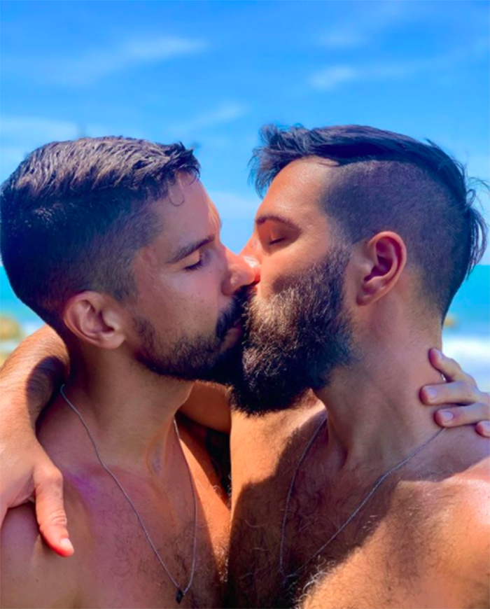 beso gay caliente ciencia