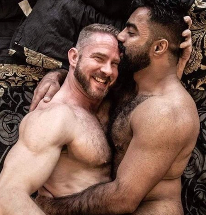 gay pareja tecnica compresion