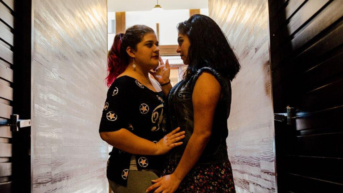 ventajas de salir con una mujer mayor que tú