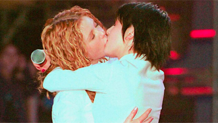 yulia volkova lena katina tatu putin