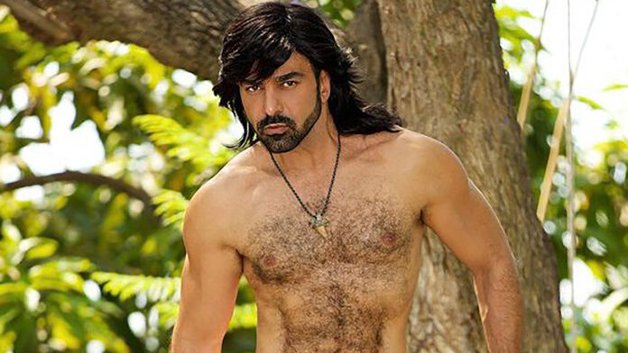 Ariel-Miramontes-Albertano-tanga-Tarzán Ariel Miramontes Albertano