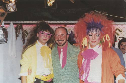 El Nueve Henri Donnadieu Las Kitsch Company