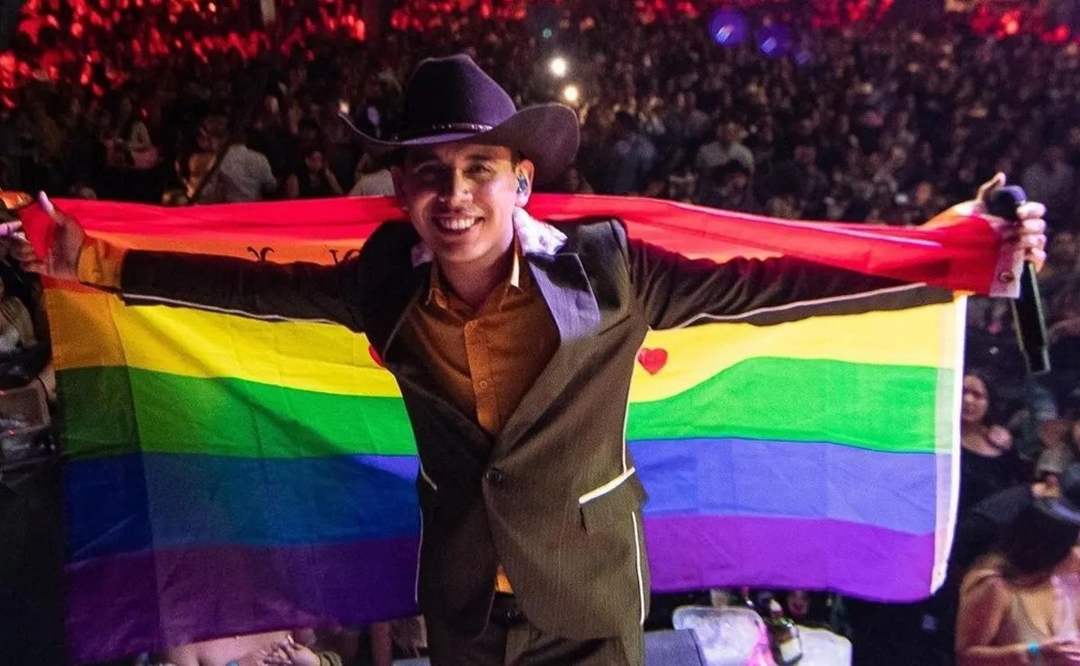 canrantes mexicanos abiertamente gays