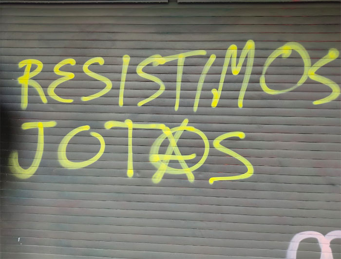 marcha orgullo grafiti