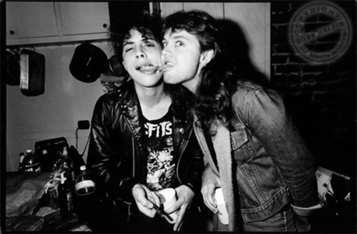 kirk hammet lars ulrich metallica beso