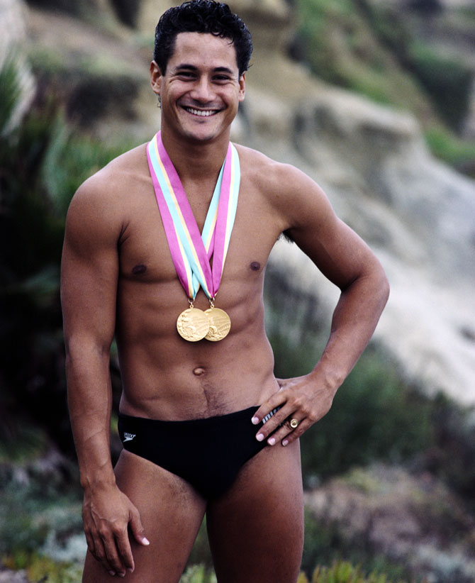 Greg Louganis ganó 4 medallas de oro en Juegos Olímpicos