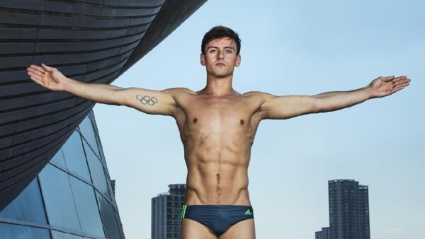 Tom Daley clavadista campeón olímpico gay