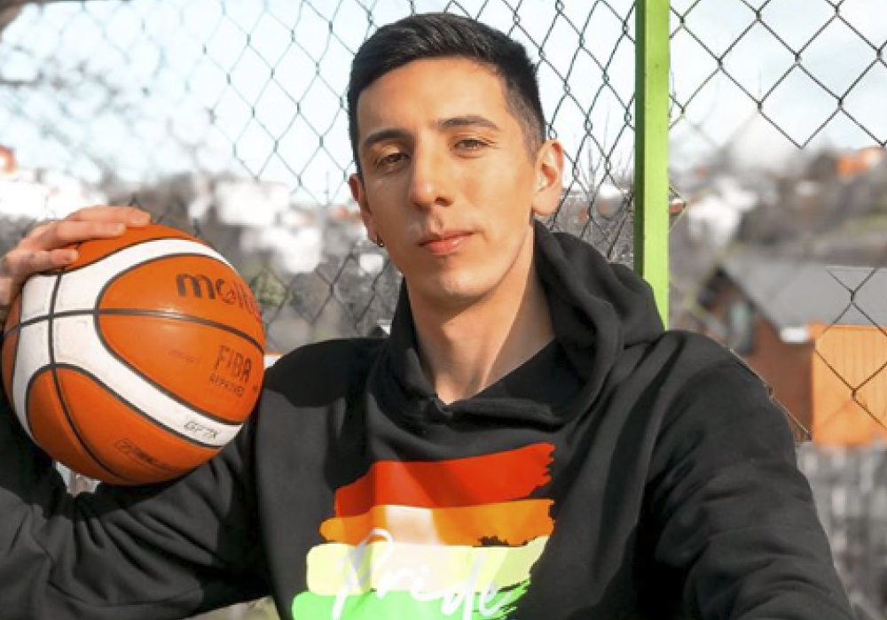 basquetbolistas gay Daniel Arcos