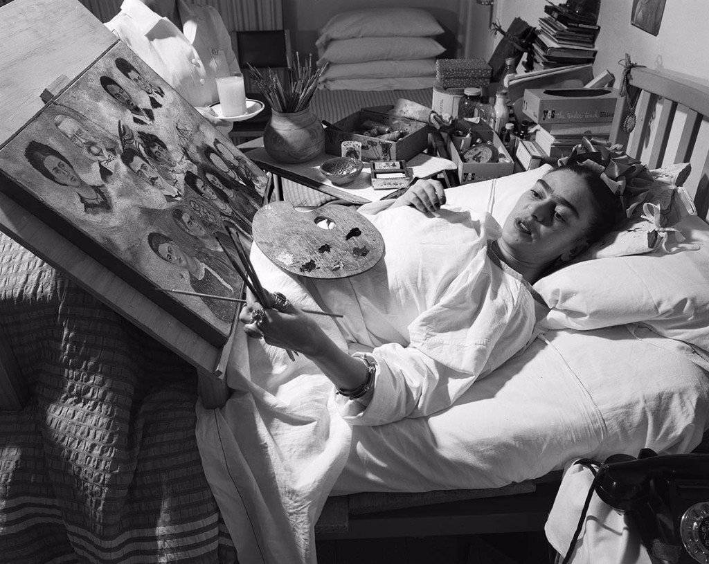 Frida Kahlo en cama