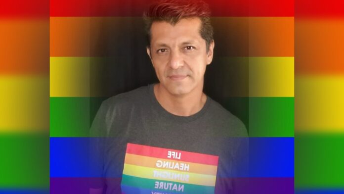 Alfredo Candiani organizador de la marcha LGBT+ de Mérida