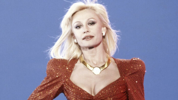 raffaella carra cantante coreógrafa presentadora televisión ícono gay