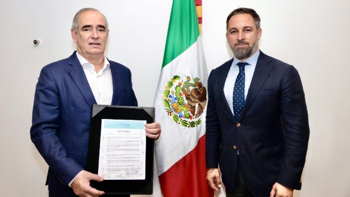 carta de madrid PAN Vox comunismo LGBT Julen rementería santiago Abascal