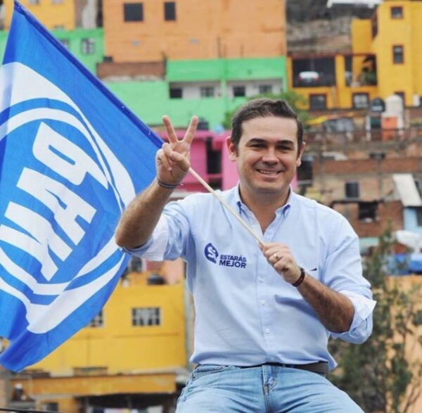 Alejandro Navarro Saldaña impulsa matrimonio igualitario y bodas LGBT+ en Guanajuato