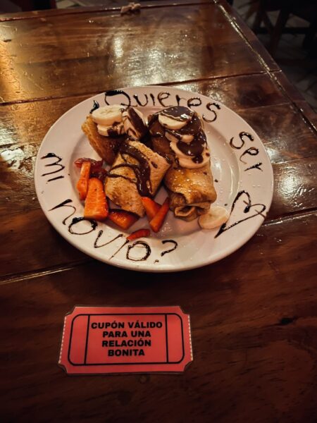 Cupón relación bonita novios