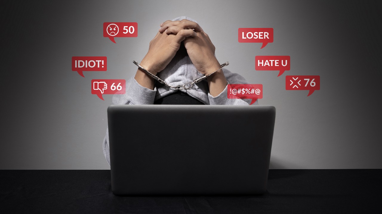 Discurso-odio-lgbt-redes-sociales Discurso de odio contra personas LGBT+ en redes sociales