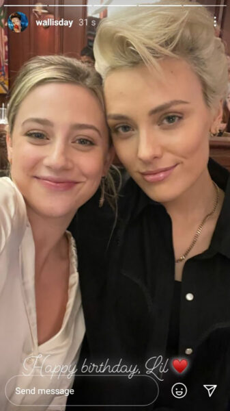 Lili Reinhart y Wallis Day