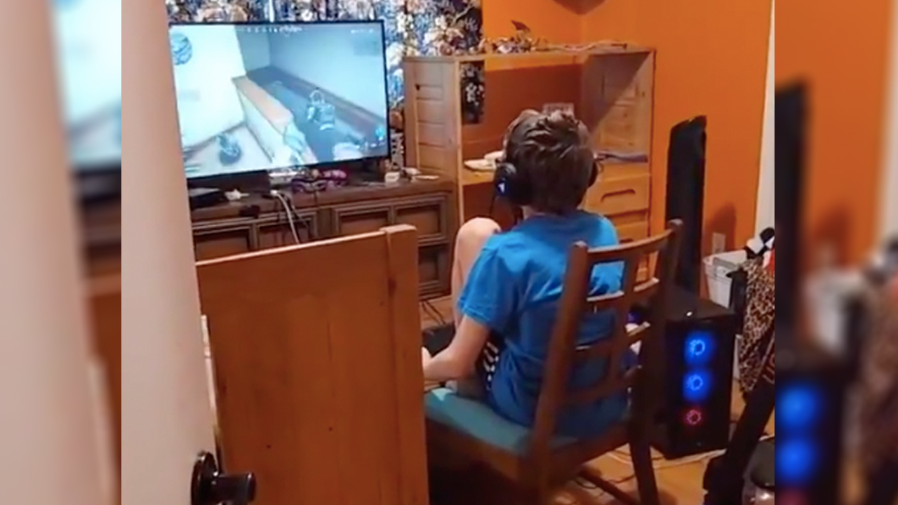 niño-gamer-tiktok-video-educa-comunidad-lgbt niño gamer tiktok video comunidad lgbt