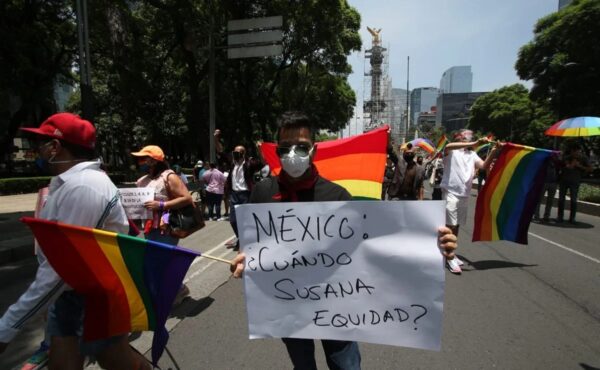 Leyes lgbtfóbicas y homofóbicas en México