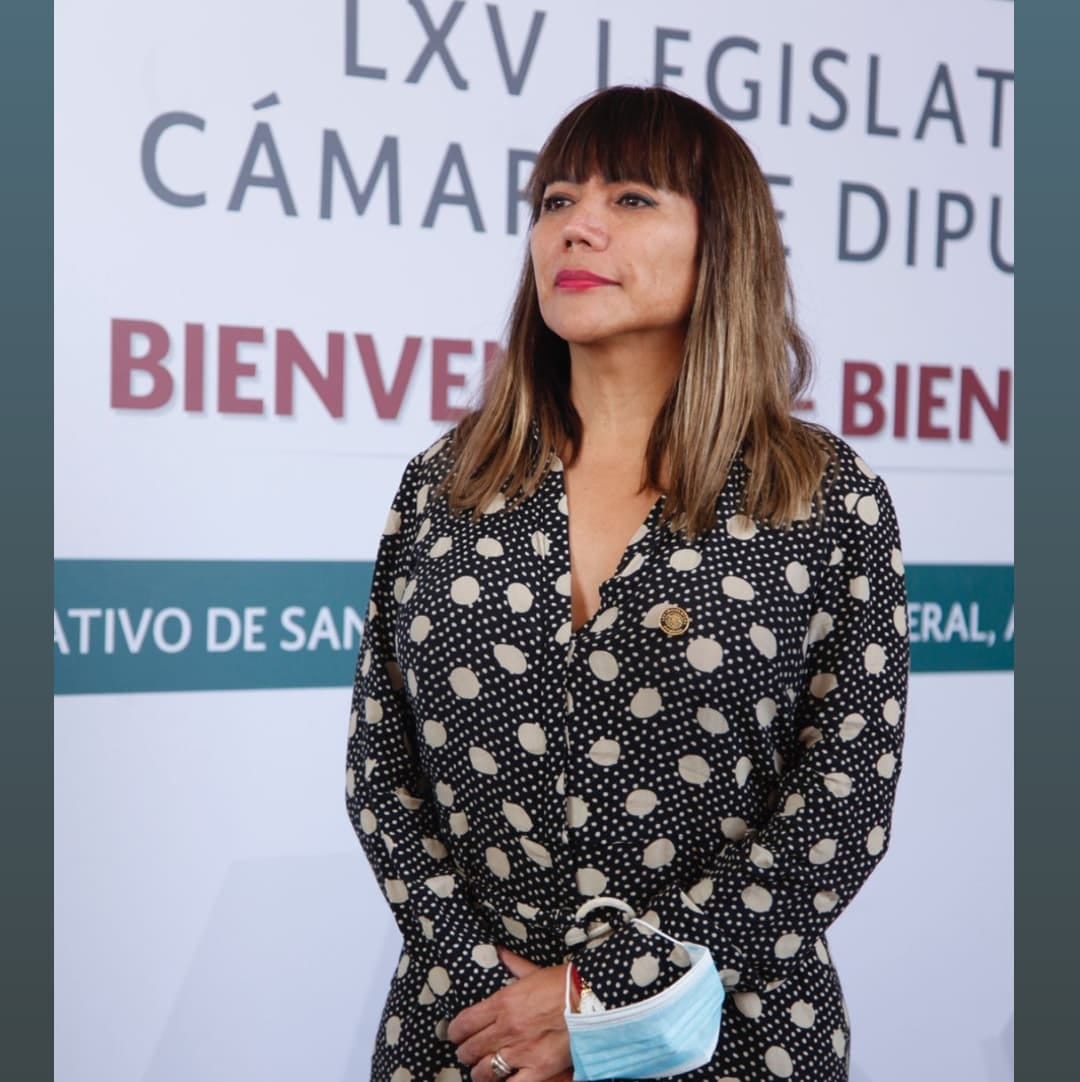salma luevano luna lgbt