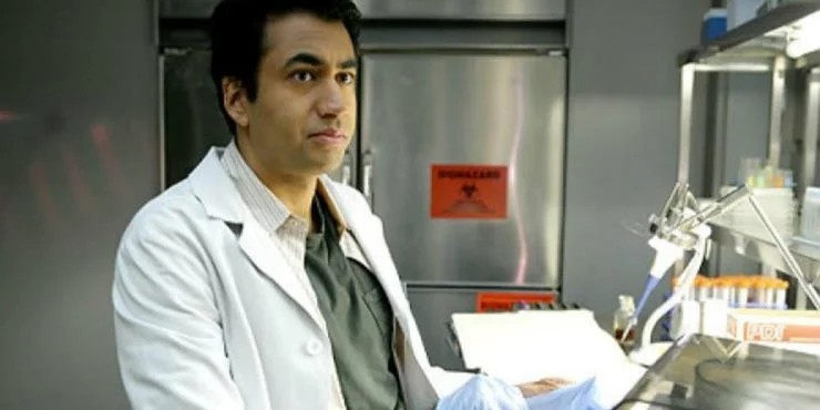 Kal Penn es uno de los famosos que salieron del clóset en 2021
