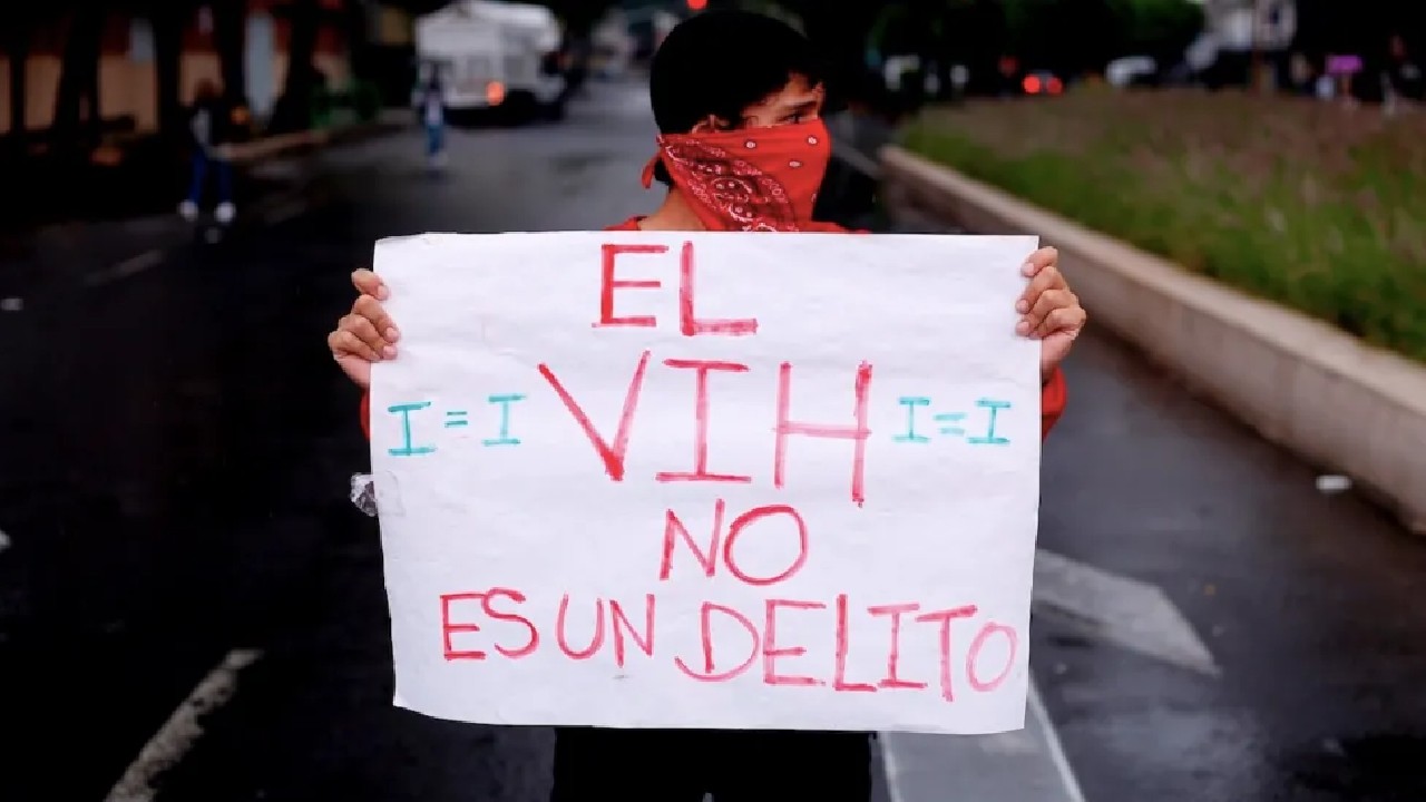 SCJN determina que VIH y sida no son impedimento para matrimonio o concubinato